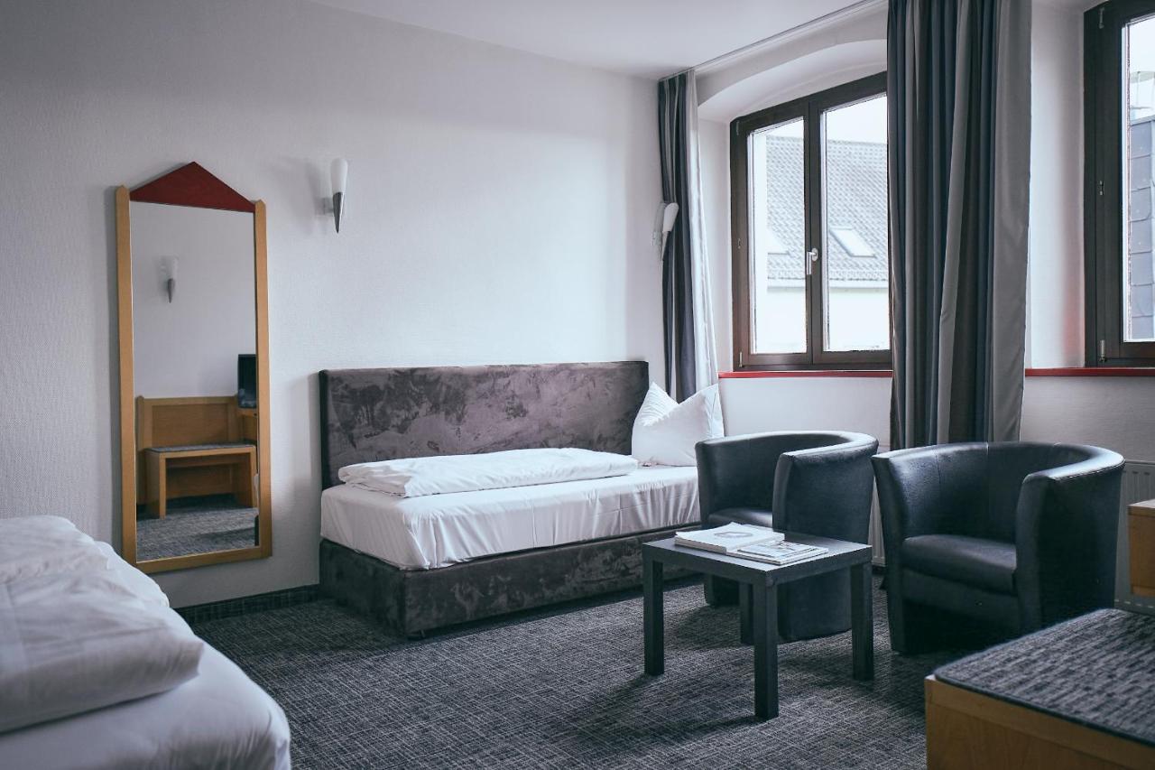 Hotel Roter Hahn Regensburg Ngoại thất bức ảnh