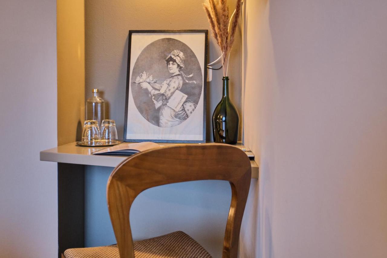 Hotel Roter Hahn Regensburg Ngoại thất bức ảnh