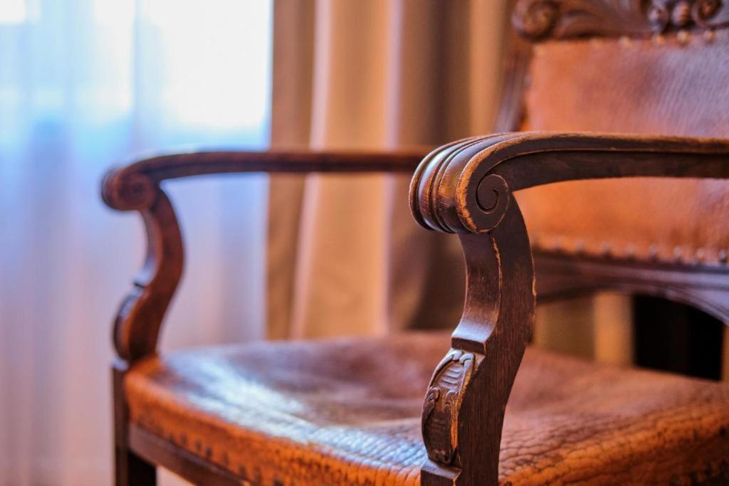 Hotel Roter Hahn Regensburg Ngoại thất bức ảnh